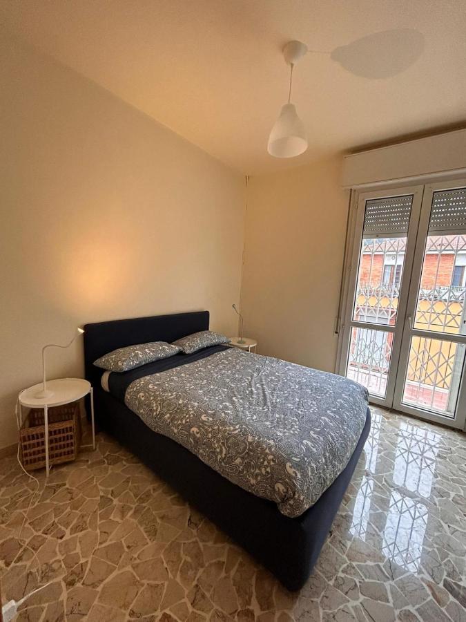 Camere In Appartamento Condiviso Vista San Luca Bologna Exterior foto